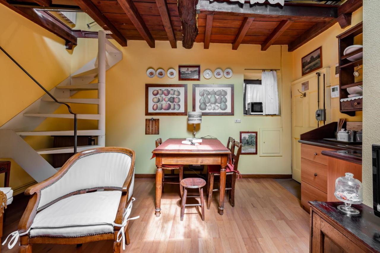 Апартаменты Brera Cosy Studio On 2 Levels! Милан Экстерьер фото