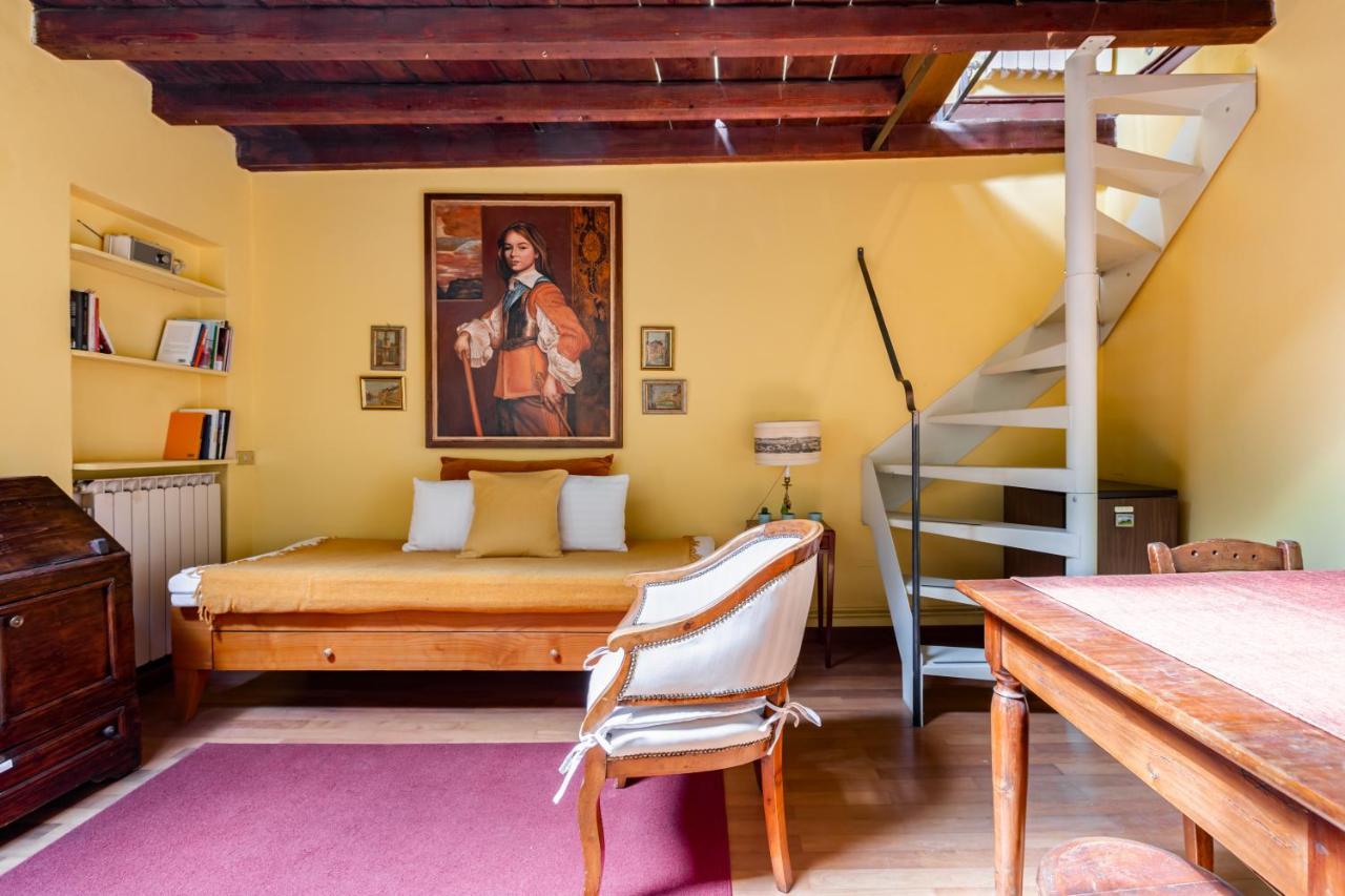 Апартаменты Brera Cosy Studio On 2 Levels! Милан Экстерьер фото