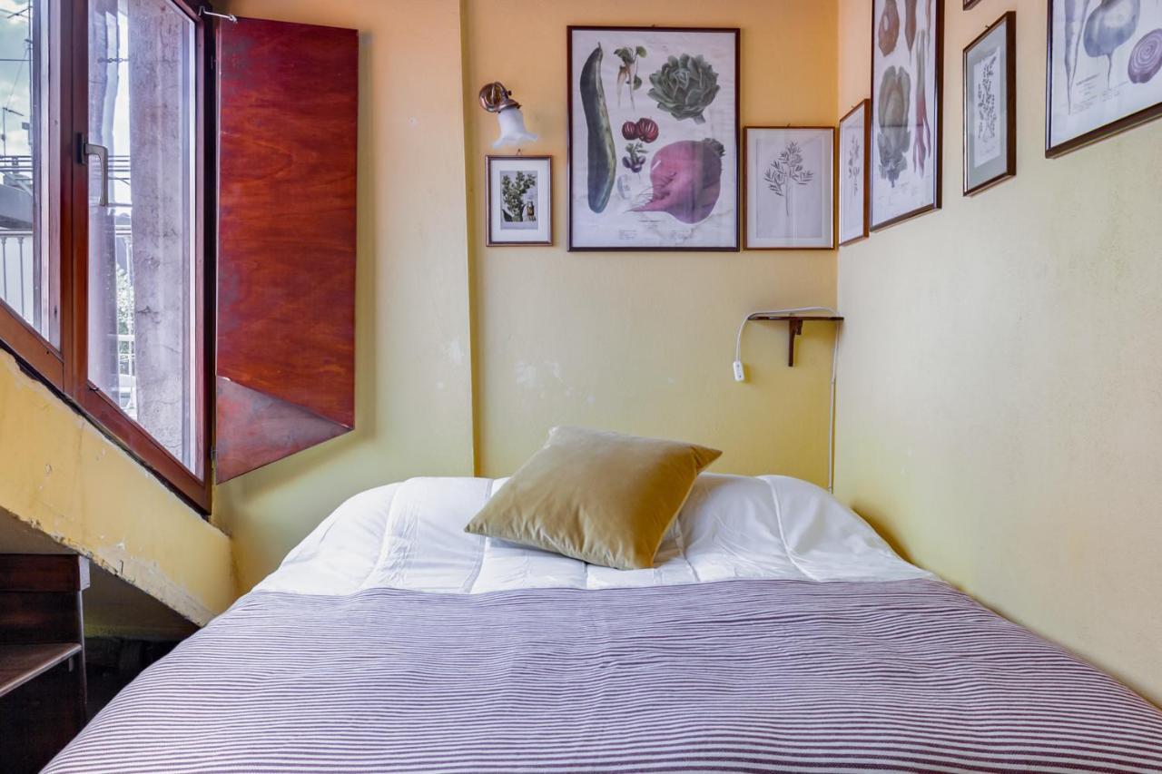 Апартаменты Brera Cosy Studio On 2 Levels! Милан Экстерьер фото